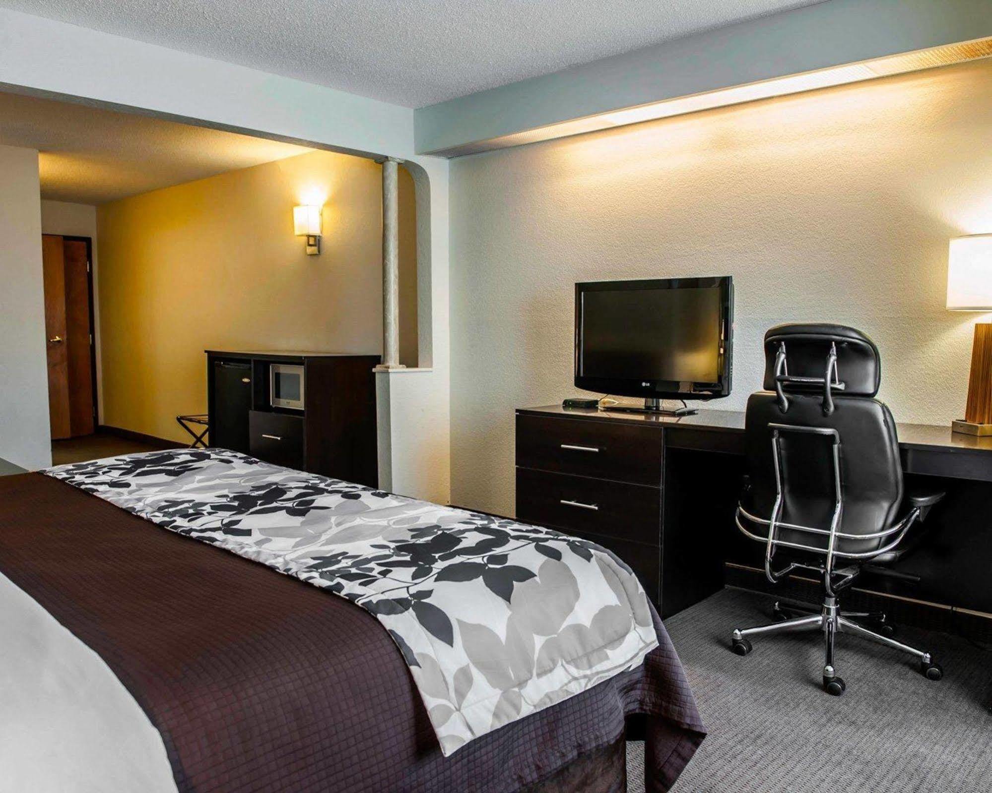 Sleep Inn & Suites Columbus Dış mekan fotoğraf